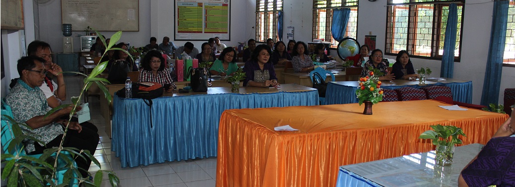 Guru-guru SMA N 9 Manado